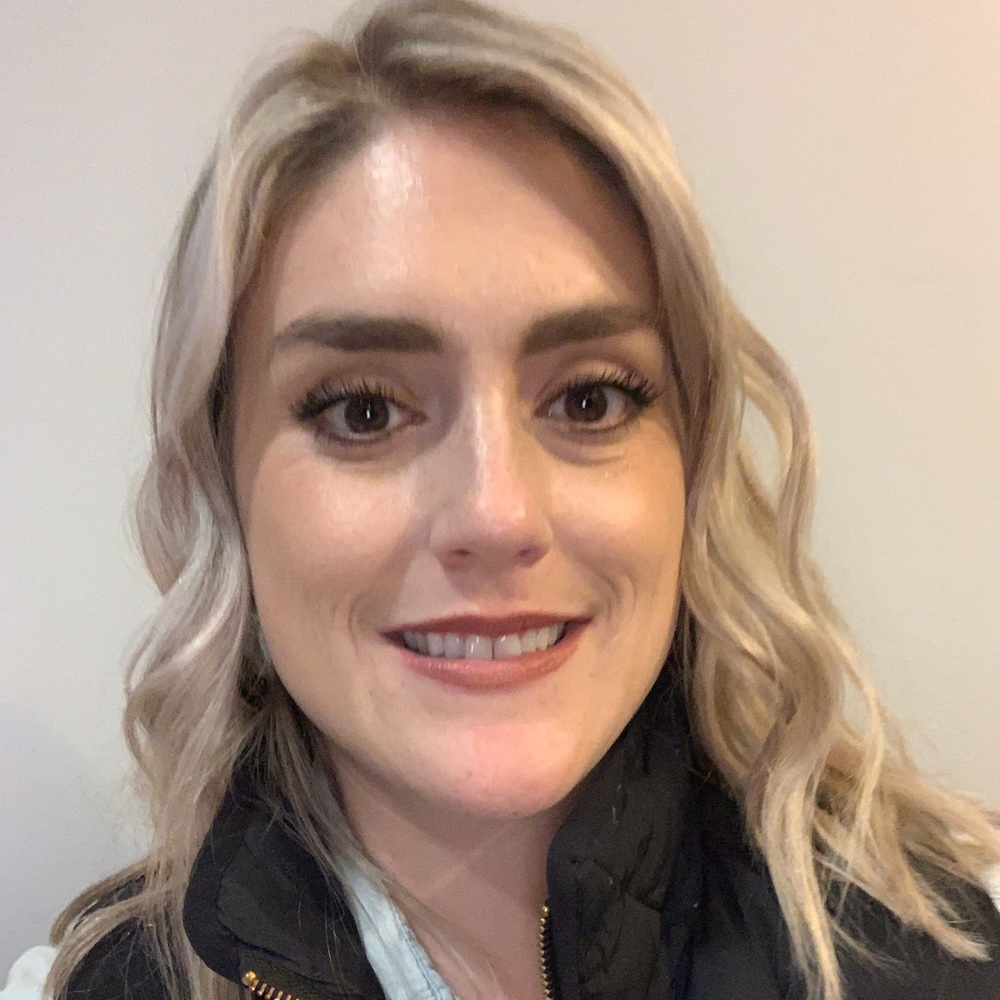 Meet your Posher, Andrea